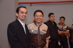 seminar_teknologi_hybrid_automotif_2014-10