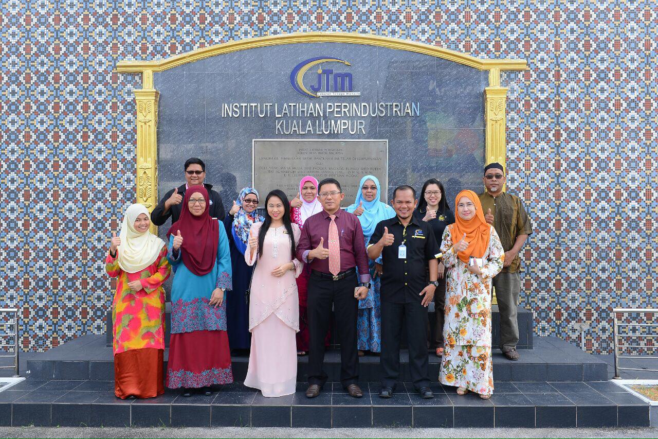 kursus-pereka-grafik-kv-kualakrai-balikpulau